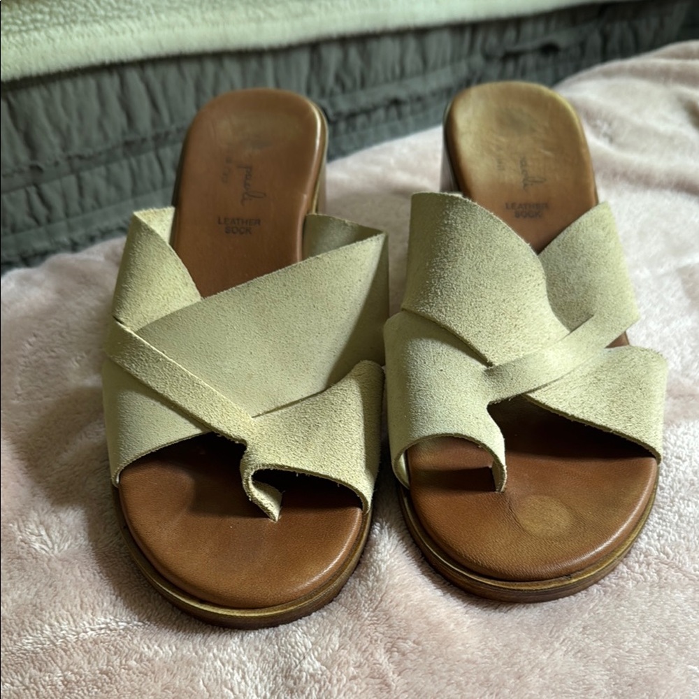 Mila Paoli Cream and Brown Sandals with Criss-Cross Straps